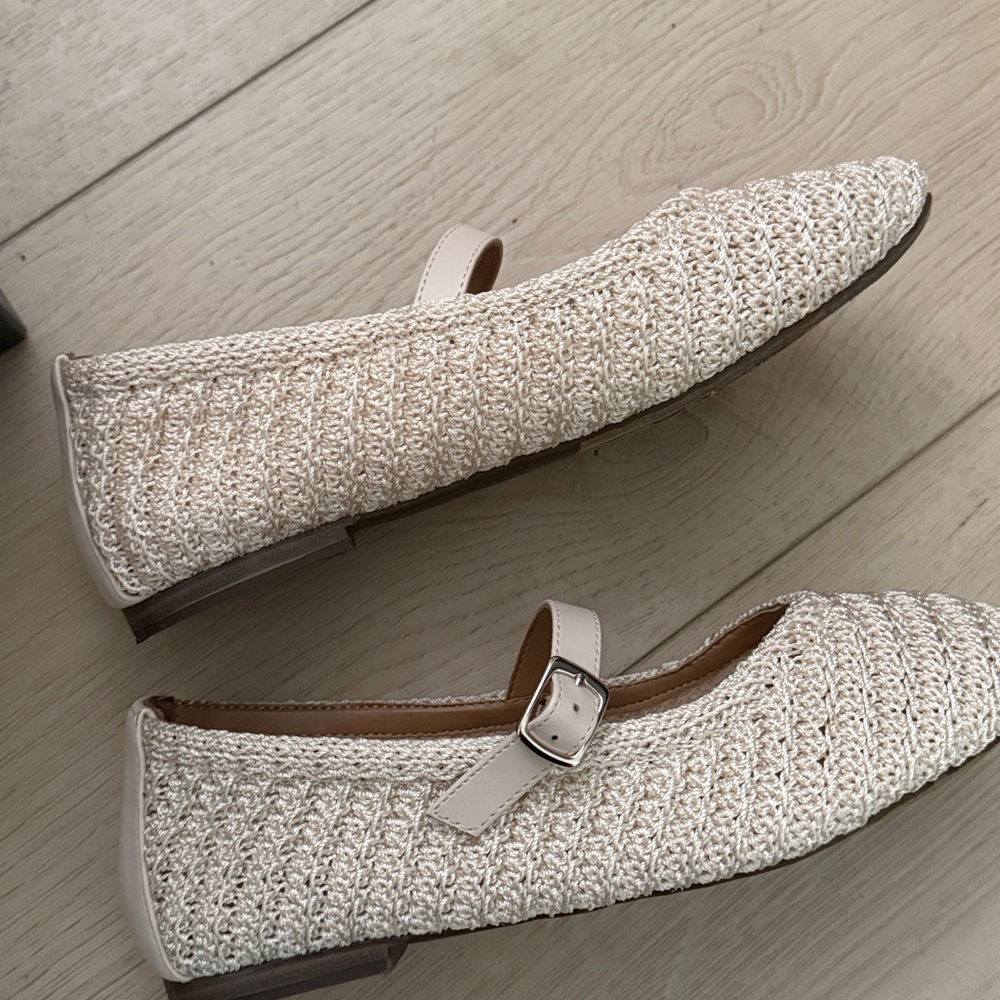 SOLD - Picture 2 of 4